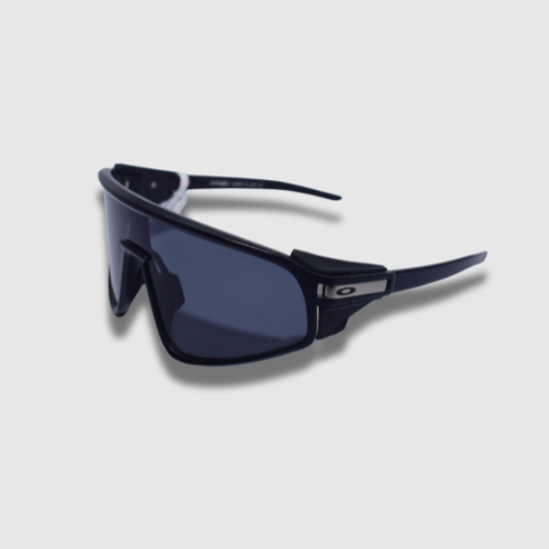 OAKLEY  Feating sunglass polarized